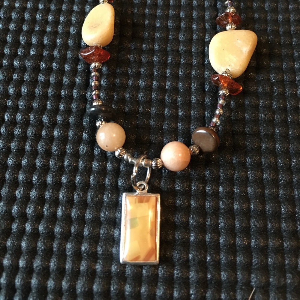 Beaded necklace